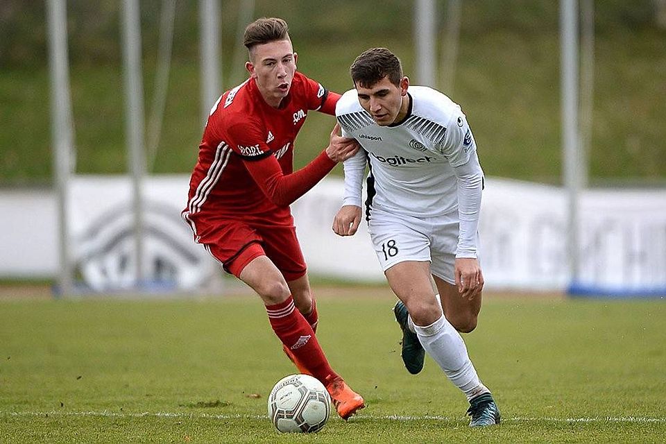 Als damals 18-Jähriger konnte Semi Belkahia (re.) beim VfR Garching in der Regionalliga Bayern auf sich aufmerksam machen. Als damals 18-Jähriger konnte Semi Belkahia (re.) beim VfR Garching in der Regionalliga Bayern auf sich aufmerksam machen.