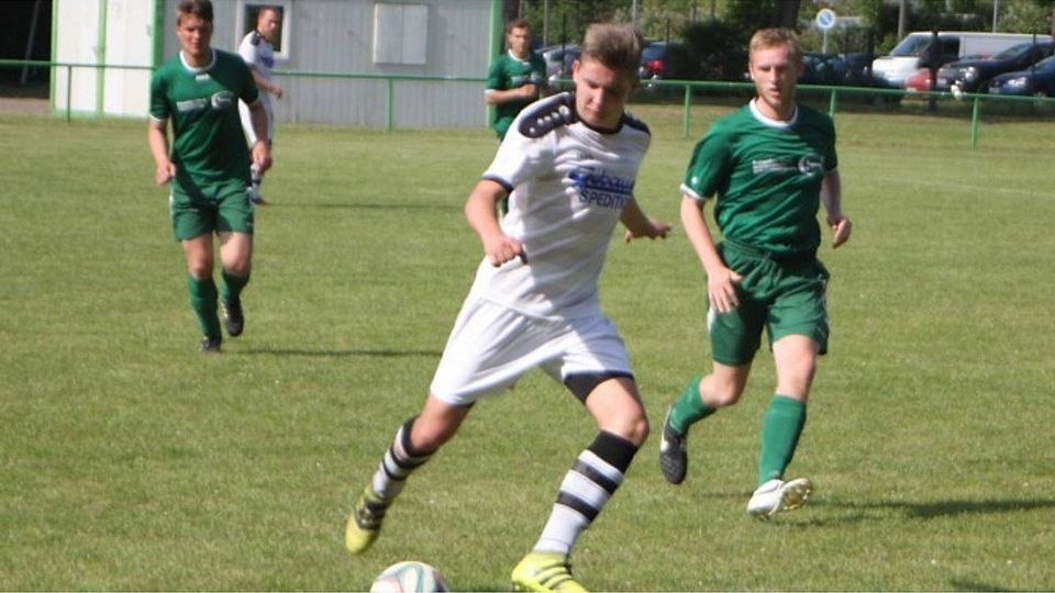 Die SG Rotation 1950 Leipzig hat sich nach dem Pokal nun auch die Stadtmeisterschaft in Leipzig gesichert und tritt in der kommenden Saison in der Landesklasse an. F: Nahrendorf