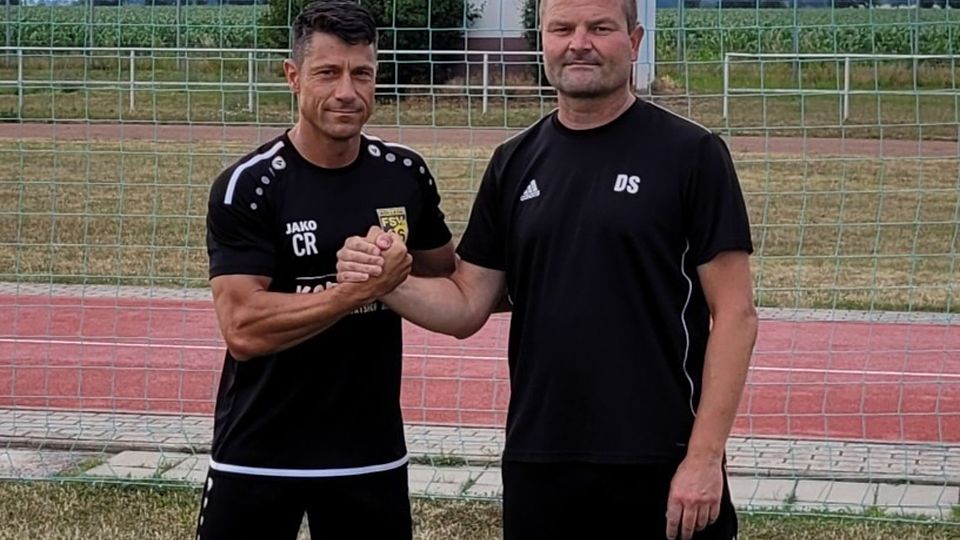 Dominik Sulze (rechts) übernimmt den Trainerstuhl bei Landesklasse-Aufsteiger Kölleda.