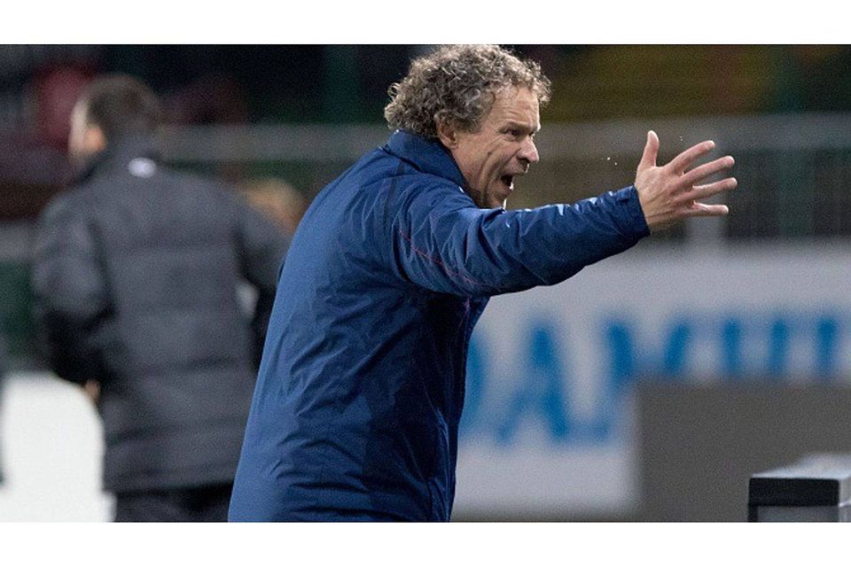 Angefressen: SVR-Trainer Alfred Nijhuis ärgerte sich über die Abwehrfehler seiner Mannschaft.