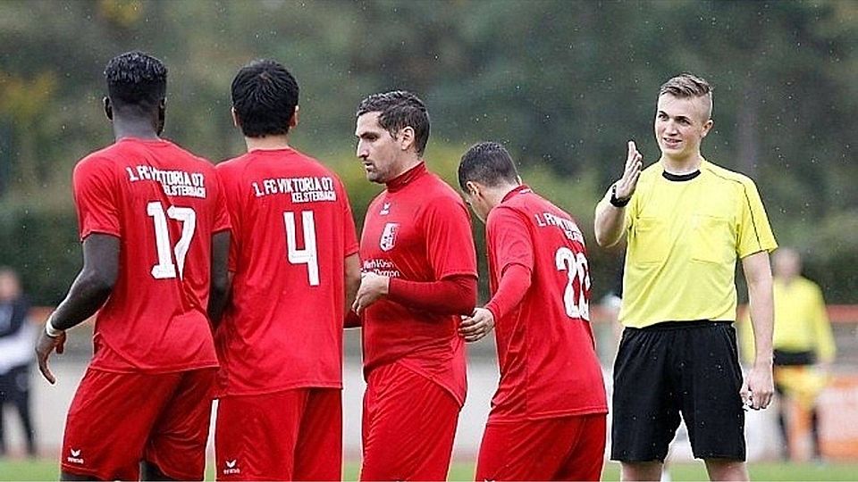 Bei der der Niederlage gegen den FSV Fernwald verlor der 1. FC Viktoria Kelsterbach seine makellose Heimbilanz. F: Lorenz