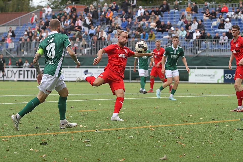 Die beste Chance für Kilia Kiel durch Julius Alt in der ersten Hälfte.