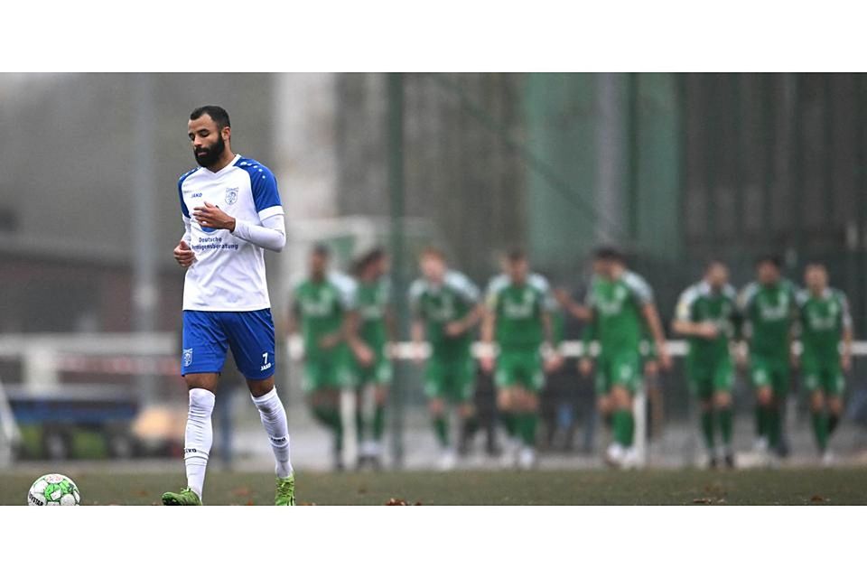 Auch dank der beiden Tore von Del Angelo Williams gewinnt der VfB Marburg sein Heimspiel gegen den TuS Hornau klar mit 4:0. Auch dank der beiden Tore von Del Angelo Williams gewinnt der VfB Marburg sein Heimspiel gegen den TuS Hornau klar mit 4:0. © Jens Kaliske