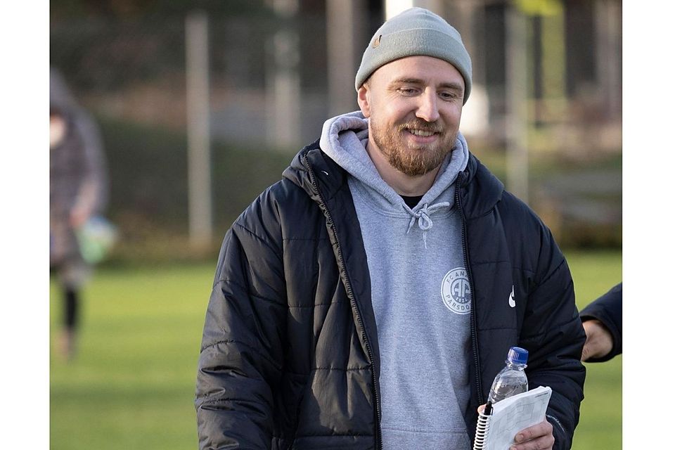 Fußball KL Anzing /Parsdorf Trainer Peter Beierkuhnlein Fußball KL Anzing /Parsdorf Trainer Peter Beierkuhnlein