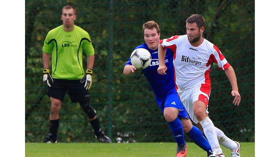 Spielszene FC Lohrbach II - SV Neckargerach II   F: Weindl