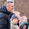 Beim letzten und bislang einzigen Spiel von Torsten Spittler als Trainer des TuS Holzkirchen schneite es noch. Immerhin gewann der TuS 2:1 in Kirchheim.  Christian Riedel