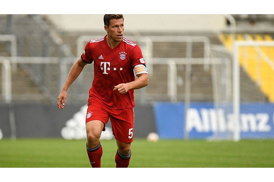 Kapitän Nicolas Feldhahn will am Montag den nächsten Etappensieg auf dem Weg in die 3. Liga mit den kleinen Bayern feiern.  Sven Leifer