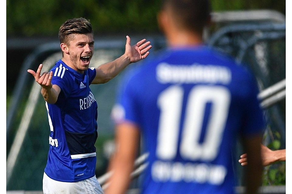 Jascha Fiesel und Rahman Soyudogru (10) haben in der bisherigen Oberligasaison jeweils zwei Treffer für den FV Ravensburg erzielt. Foto: Felix Kästle