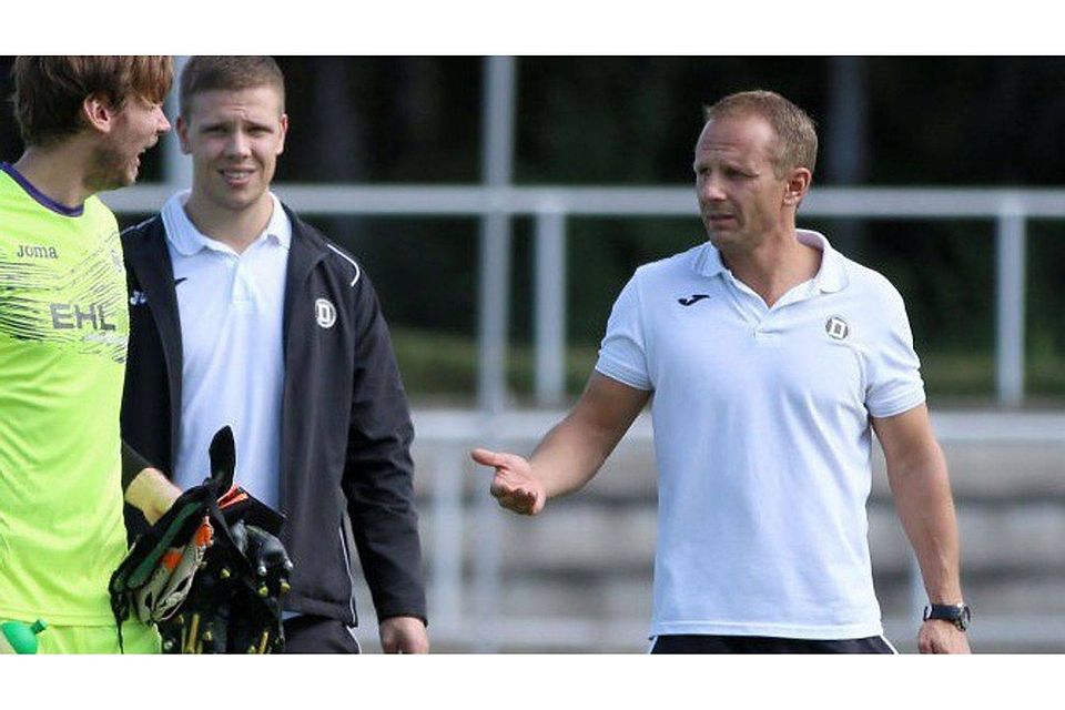 Marcus Jeckel (rechts im Bild) verlässt den SV Dessau 05 mit sofortiger Wirkung.    (F. Reinhardt)