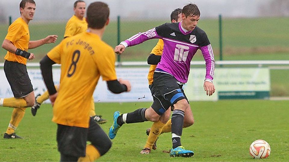 Der SV Bedernau läuft in der A-Klasse der Konkurrenz bislang davon.  Foto: Andreas Lenuweit