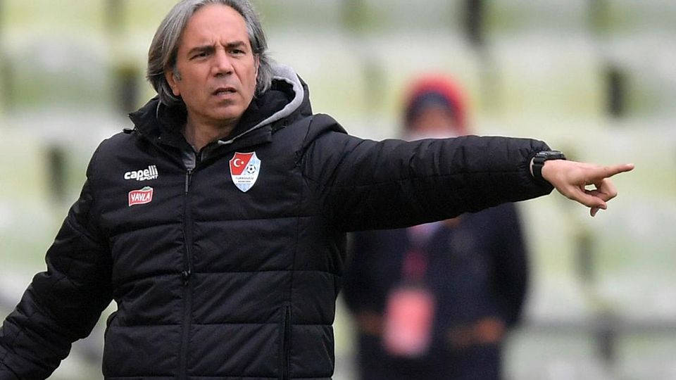Viele Sorgen: Türkgücü-Trainer Serdar Dayat.