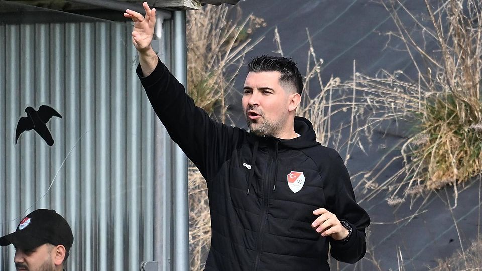 Bleibt er bei Türkgücü München? Trainer Alper Kayabunar lässt seine Zukunft offen.