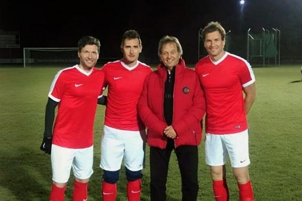 Benjamin Lauth, Miroslav Klose, Gründer Maurizio Biagetti und Jens Lehmann liefen schon für den FC Bello auf.