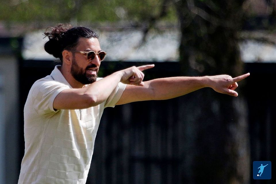 Dirigiert Fatih Cam den SV Schopfheim vor seinem Abschied noch in die Bezirksliga? | Foto: Matthias Konzok