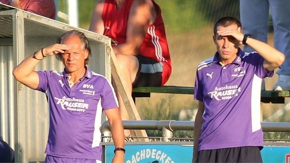Steffen Borkowski (links) beerbt Dariusz Bucinski auf dem Trainerstuhl.              F: Haack