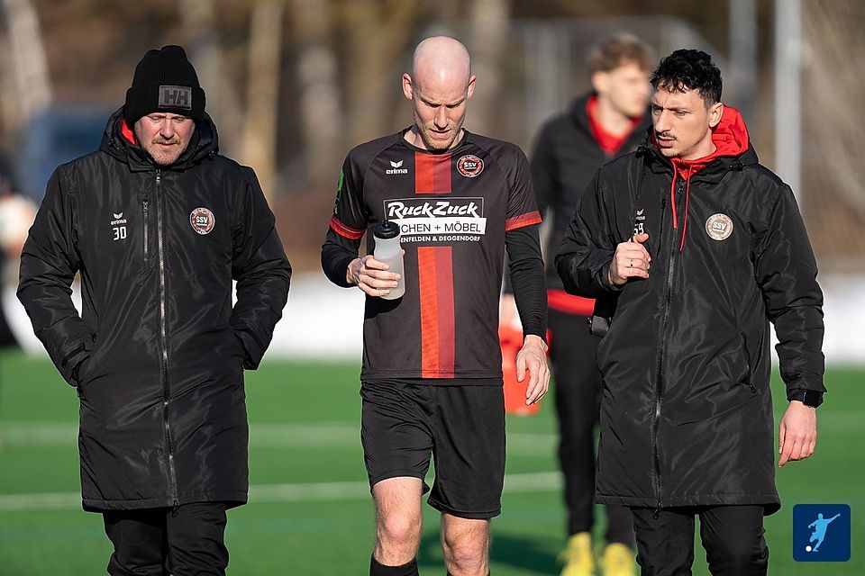 Können mit der Vorbereitung zufrieden sein (von links): Sportlicher Leiter Joe Stinglhammer, Martin Stoller und Cheftrainer Valdrin Blakaj.
