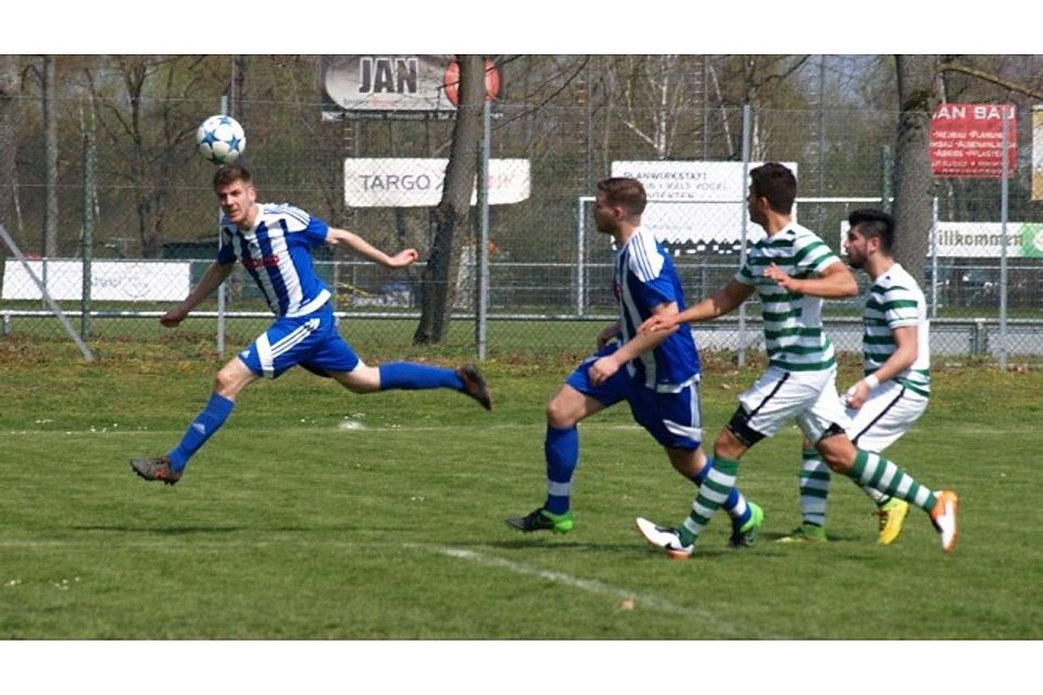 FC Spöck 2 und Knielingen 2 kämpfen um die Herbstmeisterschaft der B3 F: AS