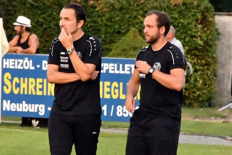 Christian Krzyzanowski wird den VfR Neuburg nach der Corona-Pause nicht mehr trainieren, stattdessen übernimmt Alexander Egen (rechts).