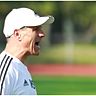 Jedes Spiel mindestens zwei Gegentore sind „eindeutig zu viel“: FCZ-Coach Michael Schwald  | Foto: Niklas Schöchlin