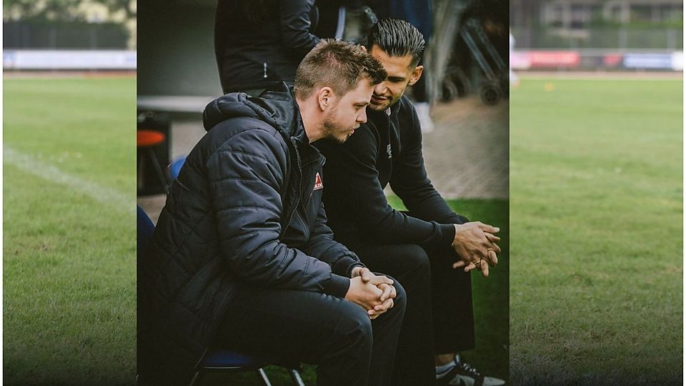 Co-Trainer Petrick Piontek (links, vorne) mit Chef-Trainer Luka Tankulic
