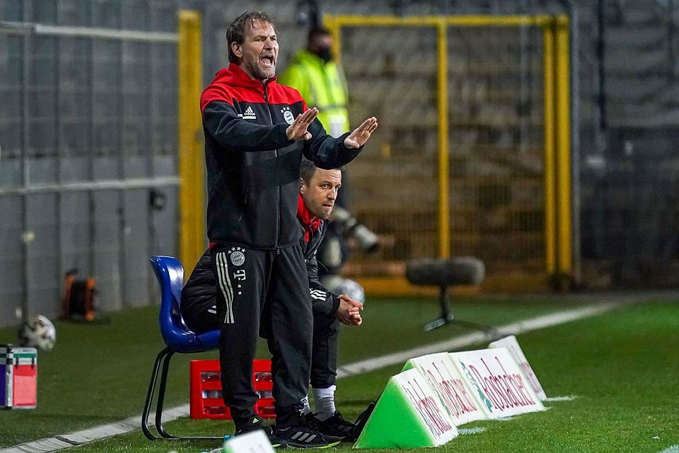 Co-Trainer Dirk Teschke ersetzte Coach Holger Seitz an der Seitenlinie.