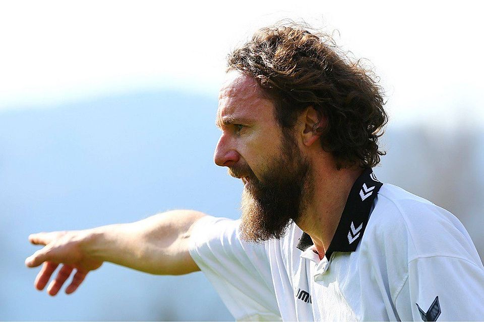 Achslachs Spielertrainer Thomas Wittmann hofft gegen Tabellenführer Viechtach auf einen Überraschungscoup F: Weiderer