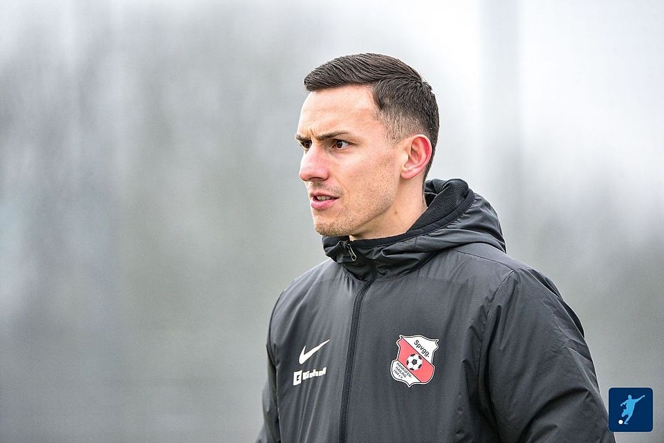 Hankofens Coach Tobias Beck weiß, dass nur Siege seinem Team weiterhelfen.