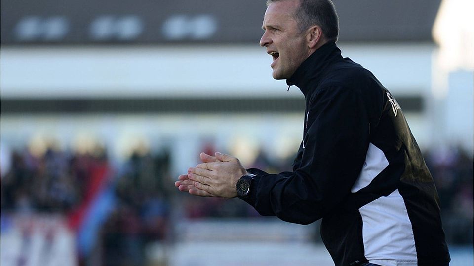 Ab sofort wird Stefan Böger den Halleschen FC nach vorn peitschen. F: Leifer