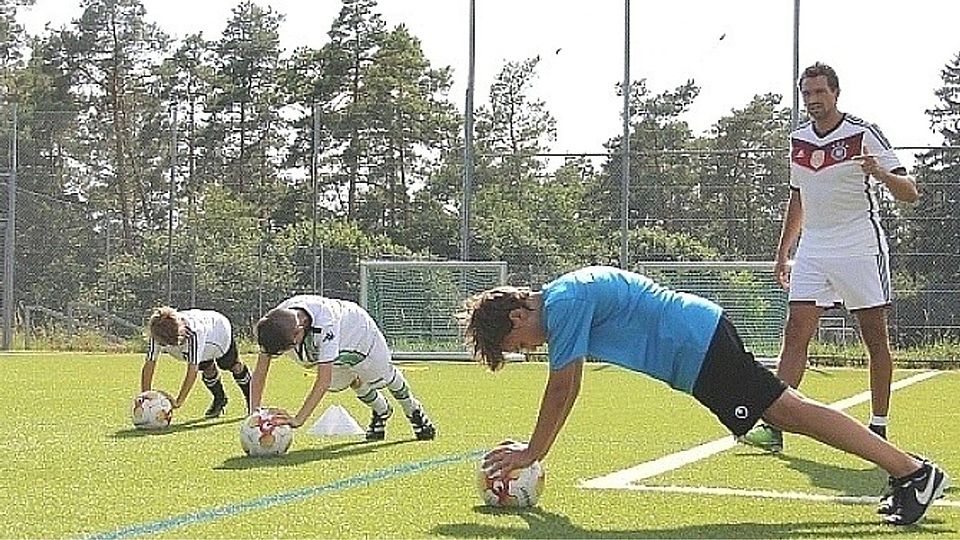 Daniel Kevric (rechts): „Die individuelle Verbesserung der Spieler steht im Vordergrund“  Foto: Oberdorfer