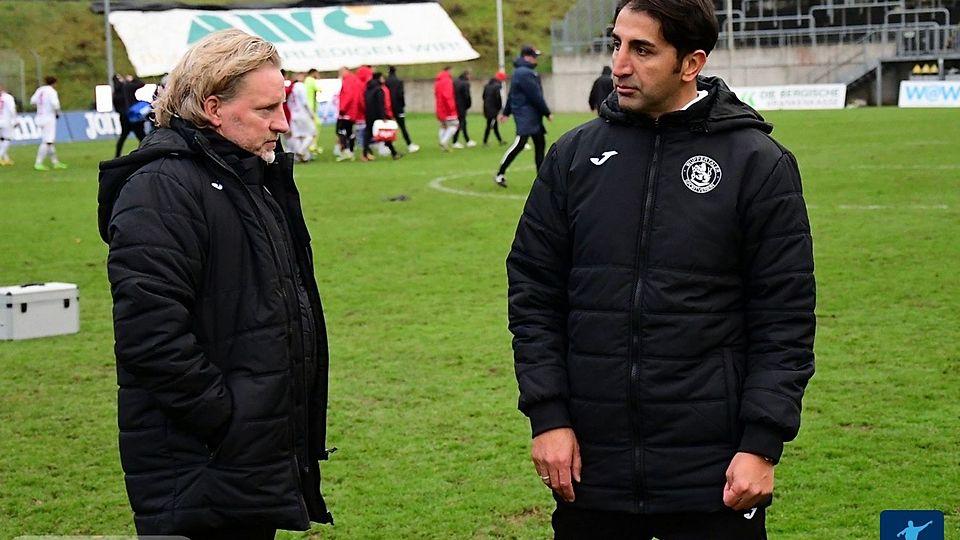 Hüzeyfe Dogan (re.) und Stephan Küsters arbeiten beim Wuppertaler SV auch im kommenden Jahr zusammen.