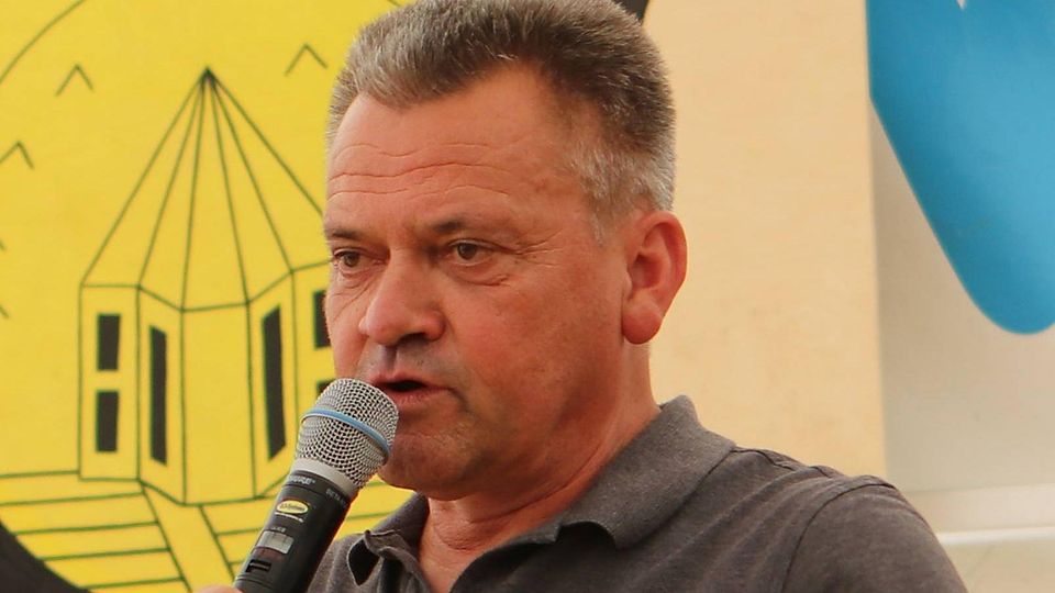 Wenn es um sein Lieblingsthema Amateurfußball geht, nimmt Manni Schwabl kein Blatt vor den Mund.