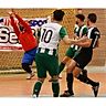 Mehmet Kroschinski (links) war nicht zu überwinden und sicherte dem SSV Peterswörth den Einzug in die Endrunde der Dillinger Futsal-Landkreismeisterschaft.   F.: Walter Brugger
