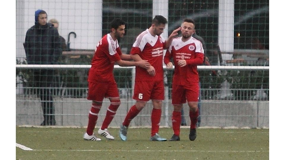 Pfeddersheim II gewinnt Spiel um Platz drei. F: Wolff
