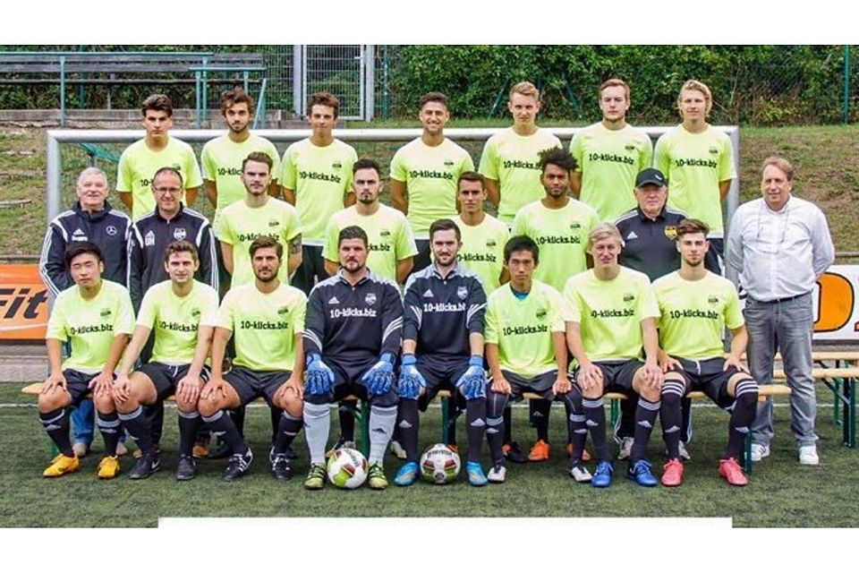 18 neue Gesichter begrüßen die Verantwortlichen des VfR Bachem für die Fußball-Kreisliga A im neuen Team. Foto: privat