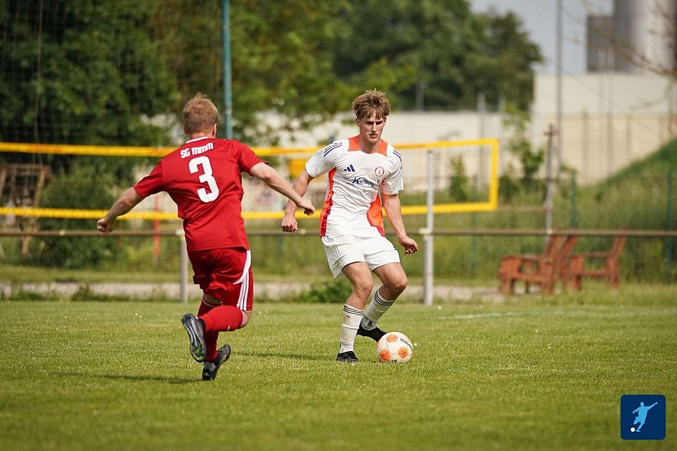 Der SC Idar-Oberstein II muss im Entscheidungsspiel gegen Portuguesa Kaiserslautern ran. Der SC Idar-Oberstein II muss im Entscheidungsspiel gegen Portuguesa Kaiserslautern ran.
