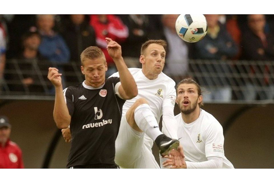 F: Schwarz F: Schwarz