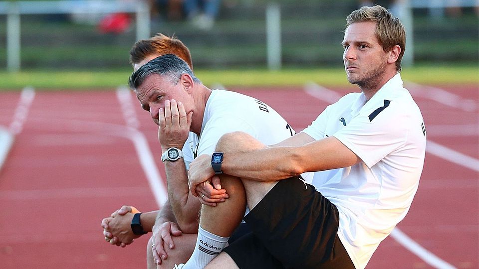 Gehören auch nächste Saison dem Vilzinger Trainerteam an: Co-Trainer Matthias Graf (rechts) und Torwarttrainer Stephan Siegl.