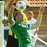 Simon Gruber ließ sich nicht unterkriegen und rettete dem TSV Nördlingen mit seinem Doppelpack noch einen Punkt beim SV Kirchanschöring.
