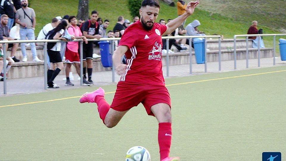 Mohammed Tahiri traf für den Türkischen SV zur Führung in Delkenheim.