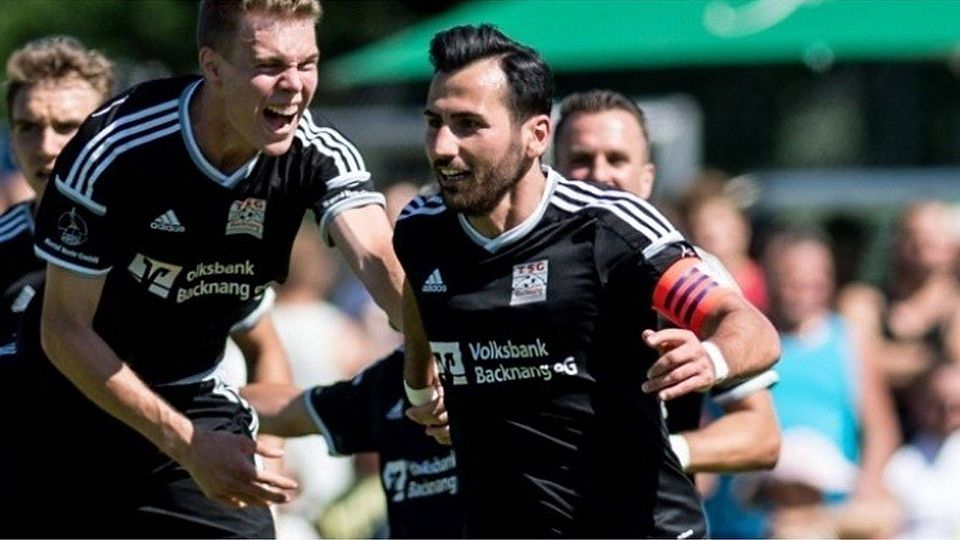 Bejubelte mit Oberligist TSG Backnang ein 5:0 im Testspiel beim Landesligisten TSV Schwaikheim: Kapitän Oguzhan Biyik.  F: Seeger