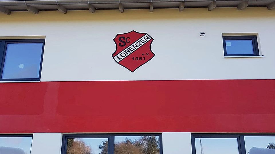 Neben dem Sportheim des SC Lorenzen kam es am Sonntag zu schlimmen Szenen.