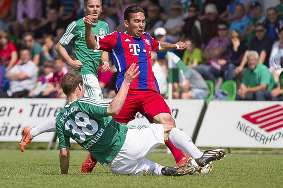 Letztes Gastspiel im FCB-Trikot: Alexander Sieghart wechselt von den FCB-Amateuren zur SpVgg Unterhaching. F: Hönl