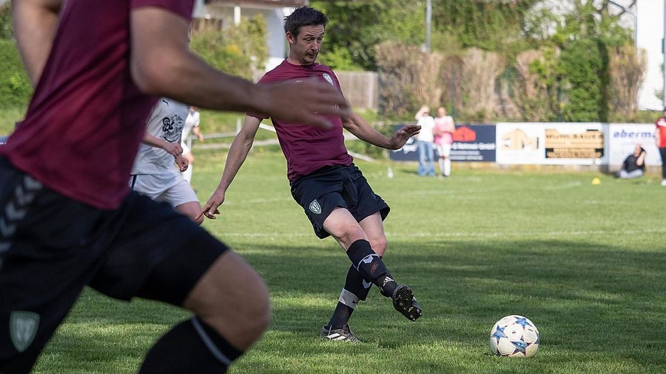 FB A-Klasse Emmering (rot)  Michael Tuscher