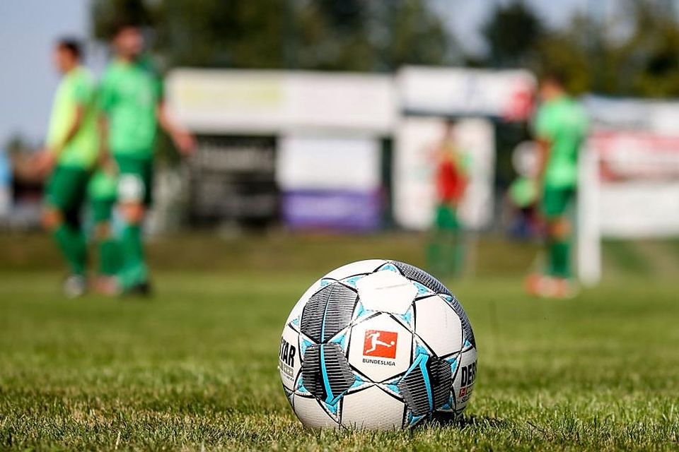 Bald geht es wieder los mit Fußball. Die sinkende Inzidenz in den Kreisen sorgt für Vorfreude, doch die Corona-Pandemie hat auch beim Volkssport ihre Spuren hinterlassen.	Foto: Joaquim Ferreira