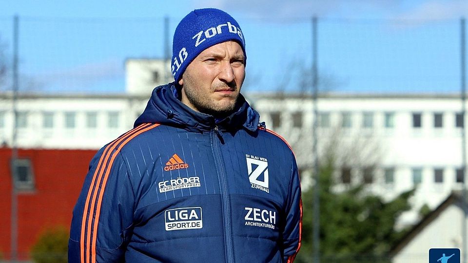 Alexander Gerth steht für den SV Blau-Weiß Zorbau nicht mehr länger an der Seitenlinie.