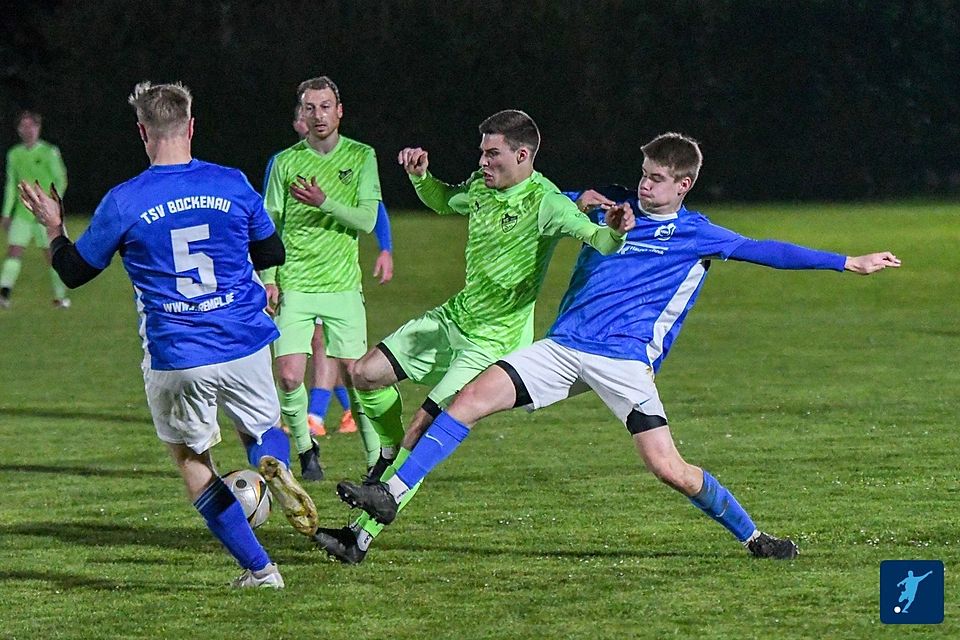 Während der TSV Bockenau im Kellerduell in Nahbollenbach gefordert ist, tritt Guldental beim VfL Rüdesheim an.