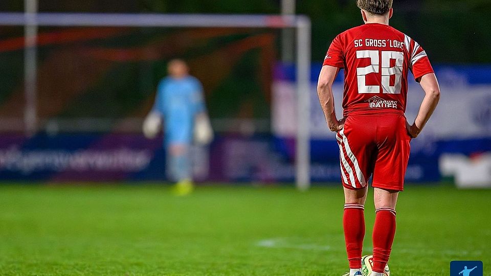 Nach dem Würzburg-Spiel war nicht nur Philipp Schwarz unendlich alleine: Großschwarzenlohe wird wohl gleich wieder in die Landesliga zurückkehren.