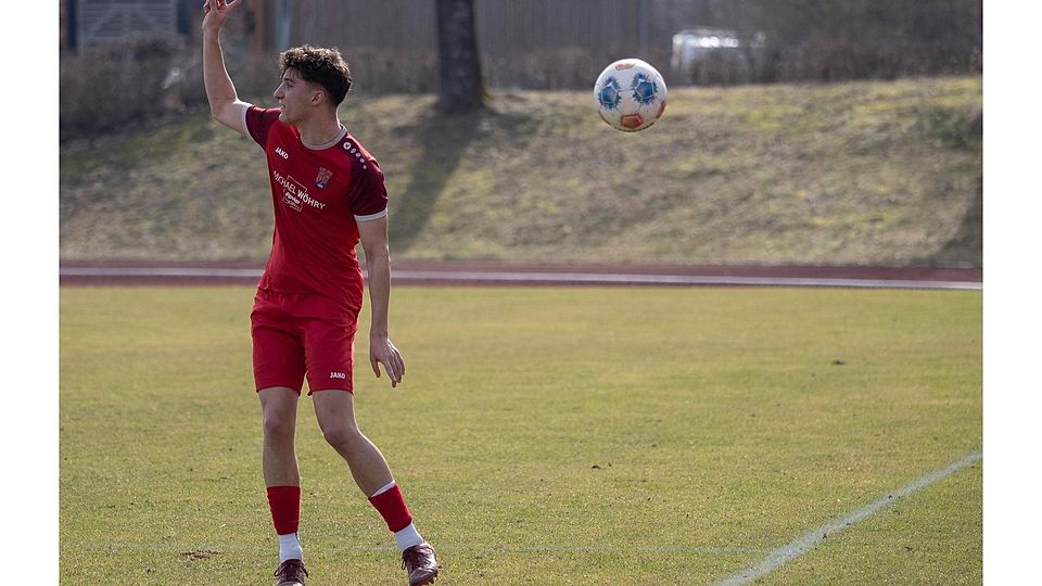 FB BZL Zorneding (rot) Luis Mikusch vs Forstinning