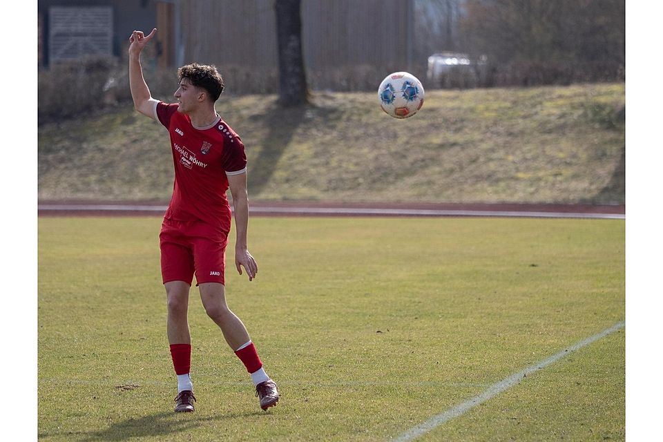FB BZL Zorneding (rot) Luis Mikusch vs Forstinning