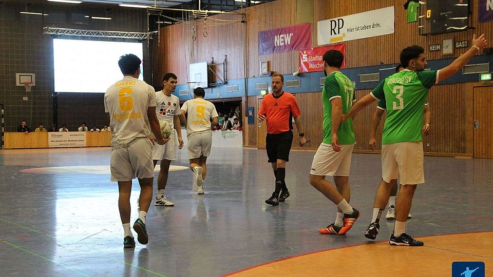 Zwischen Polizei SV MG und Türkiyemspor MG kochten die Gemüter über. 